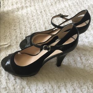 Black Franco Sarto Pumps